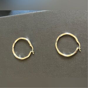Sterling Silver 925 Hoop Earrings w/ Dust Bag - NWB